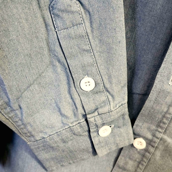 🆕️ ☆ ALF Unisex Embroidered Chambray Shirt - Picture 8 of 11